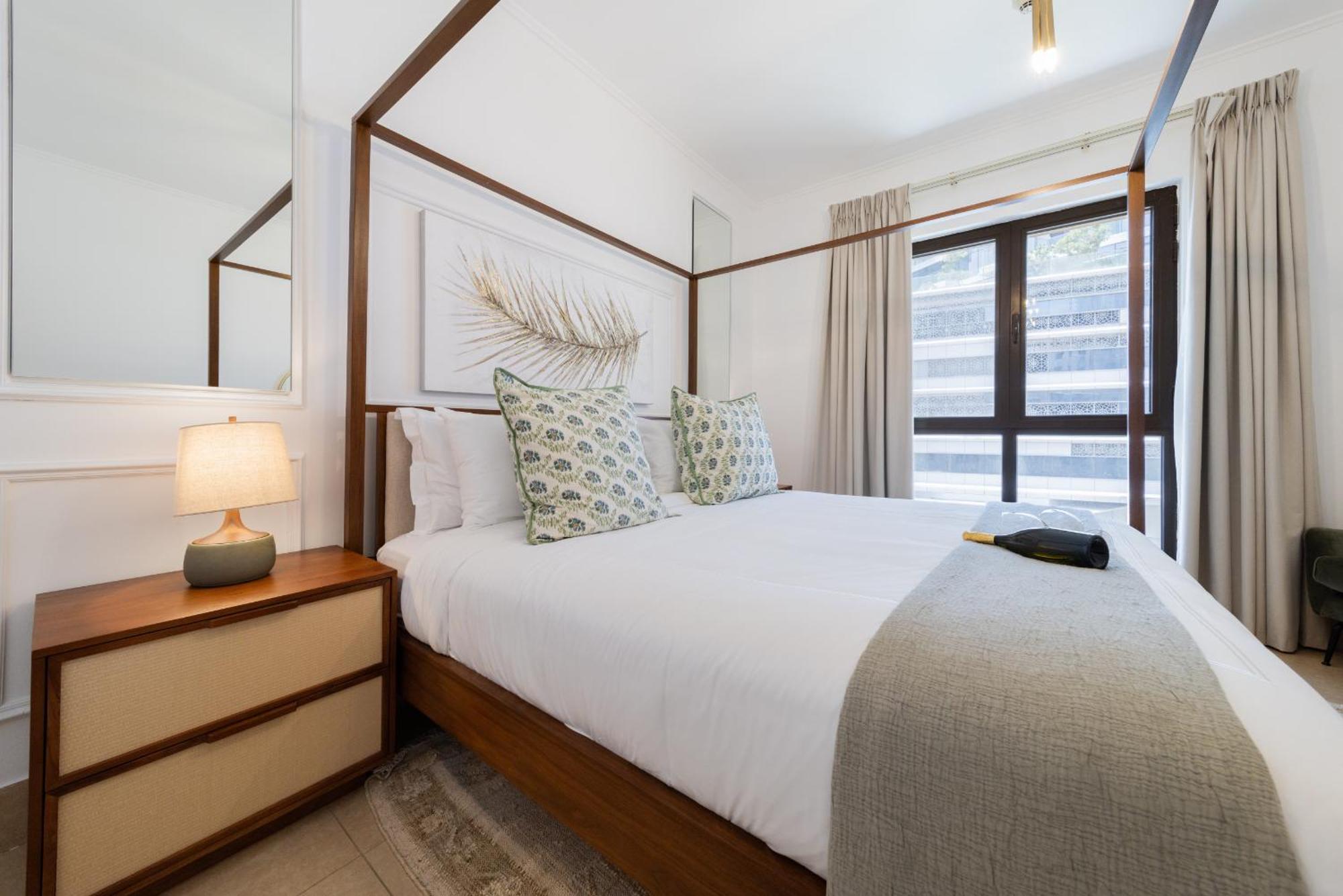 Eden's Homes & - Burj Khalifa Community Apartment Dubai